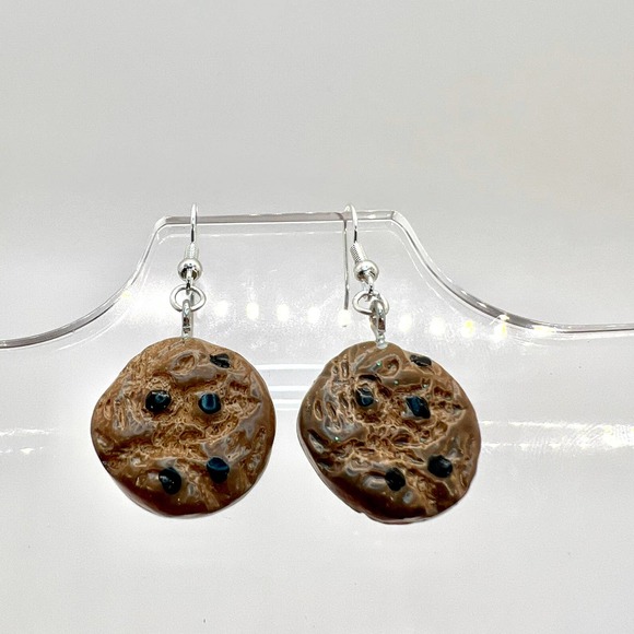 Chocolate Chip Cookie Earrings - Cafe Earrings - Food Earrings - Baker Earrings - Picture 7 of 10